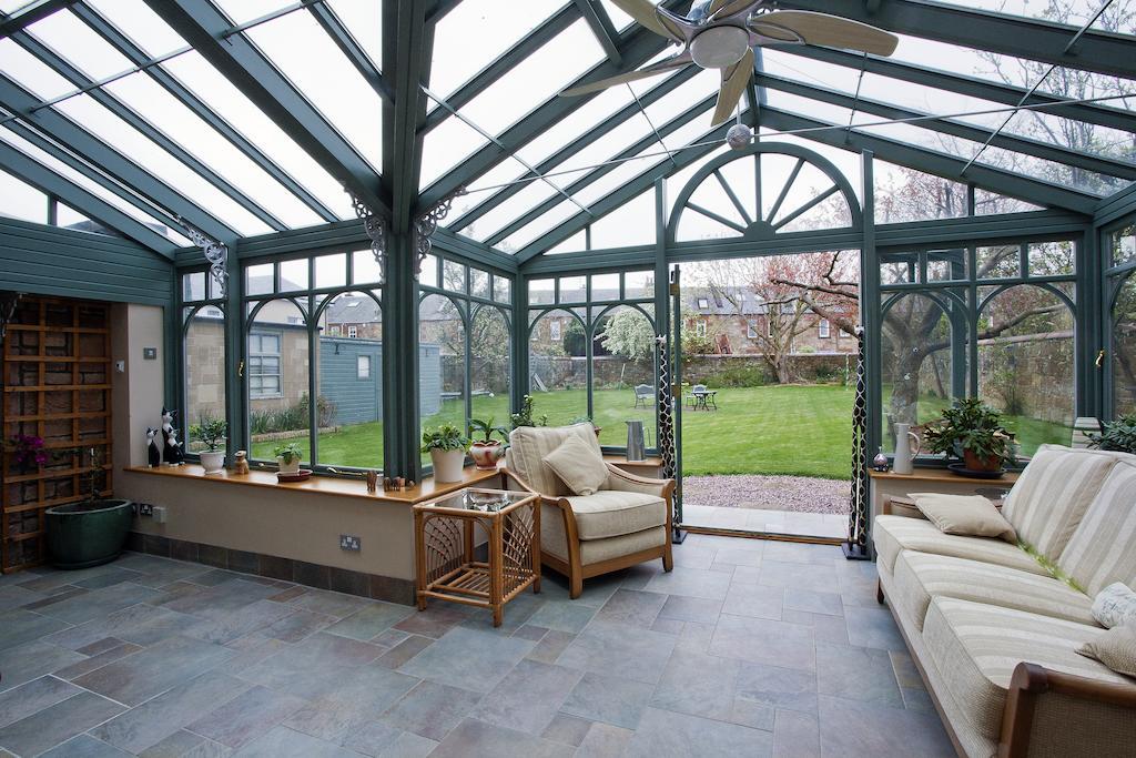 Langley Bank Guest House Ер Екстер'єр фото