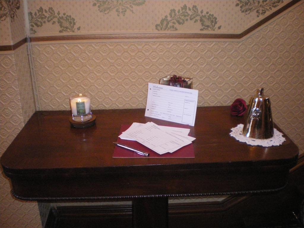 Langley Bank Guest House Ер Екстер'єр фото